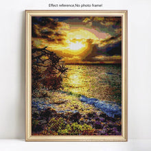 Load image into Gallery viewer, Beach Diamond Painting Kit