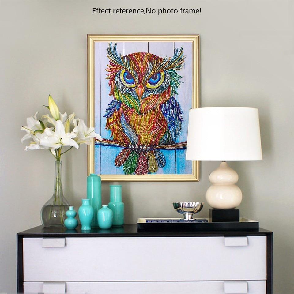 Gazing Owl - Paint by Diamonds