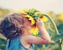 Load image into Gallery viewer, toddler sunflower painting