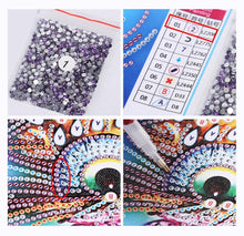 Load image into Gallery viewer, Round Diamond Christmas