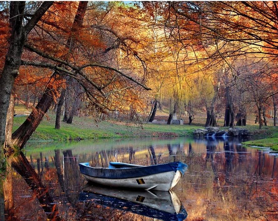 Mirror Pond in the Autumn