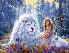 Load image into Gallery viewer, white lion diamond painting